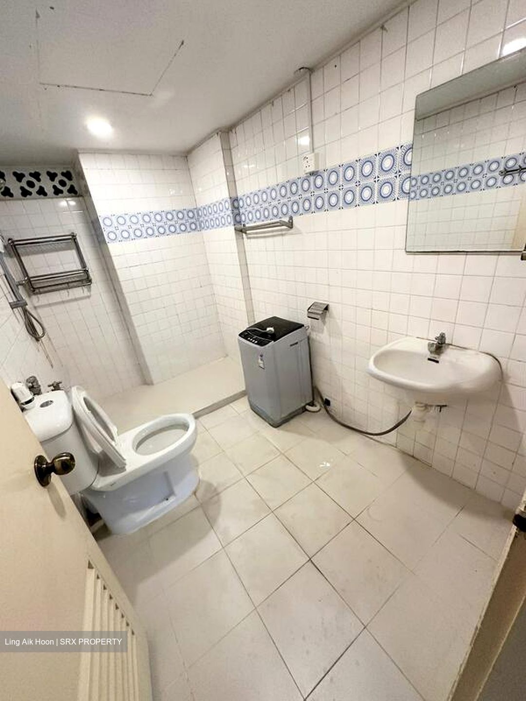 Queensway Tower / Queensway Shopping Centre (D3), Apartment #449054491